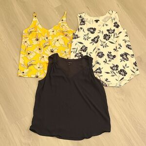 Ann Taylor Knotted Banana Republic Yellow Floral Tank Top Petite/XS Blouse